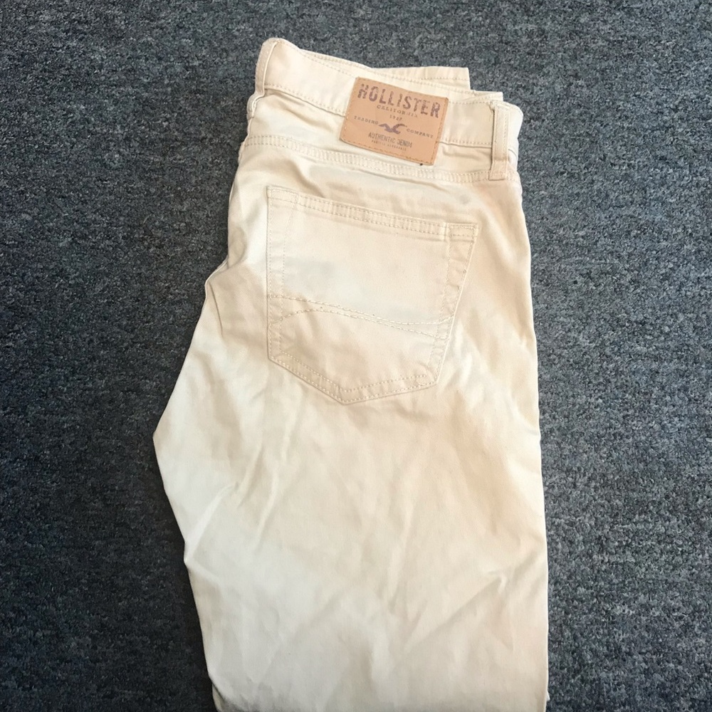 Hollister 29x30 khaki pants
